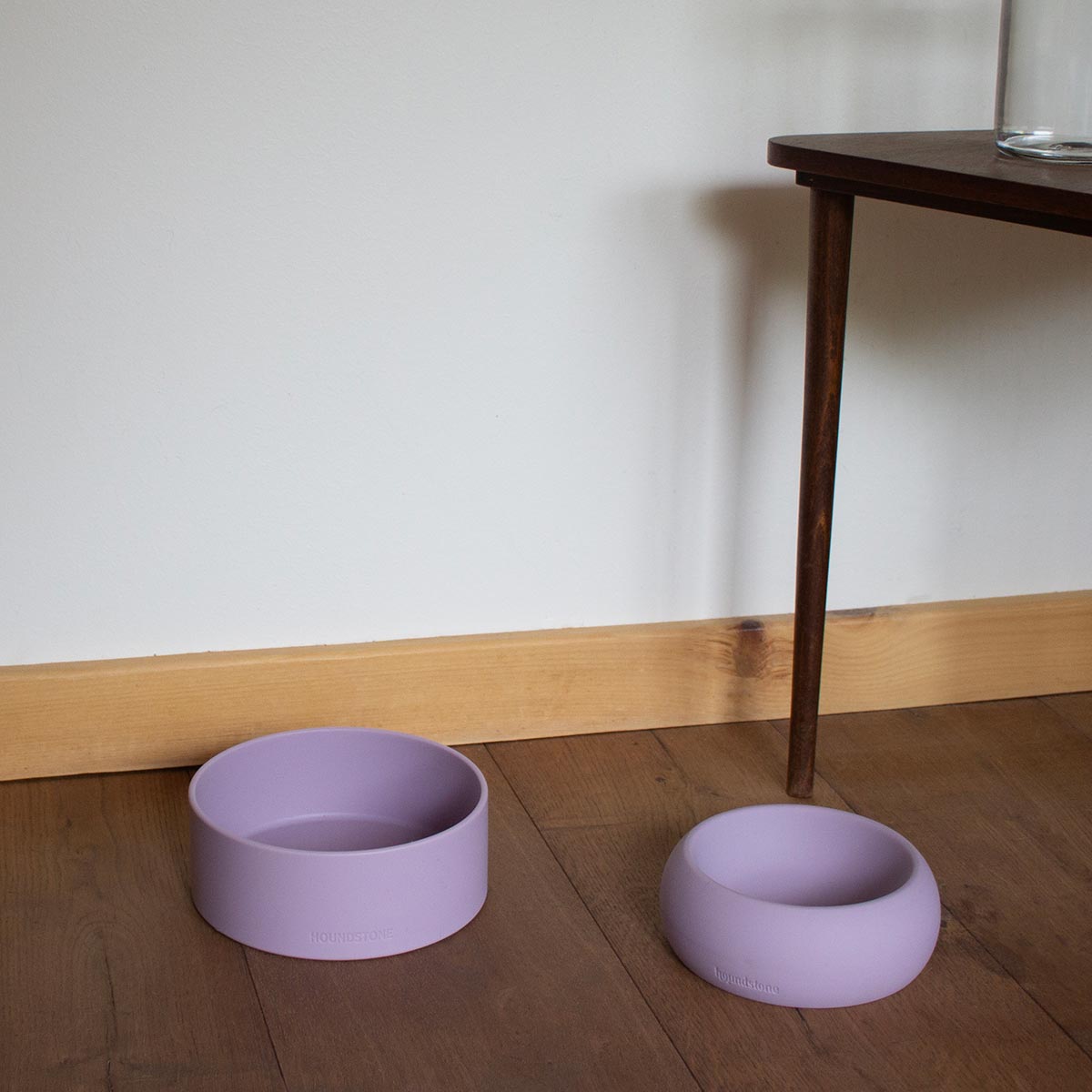 best dog bowls and pet bowl mat made of silicone in lilac 