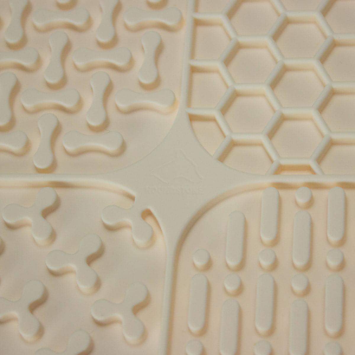 Ivory dog ​​lick mat